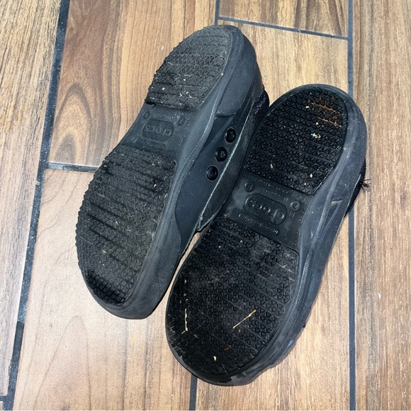 CROCS Mens 7 Women 9 Velocity Slip-Resistant Lace-up Comfort Work Sneakers Black - Picture 7 of 7